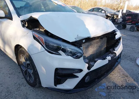 2020 Kia Forte Lxs z USA, uszkodzony, nr VIN 3KPF24AD0LE220165